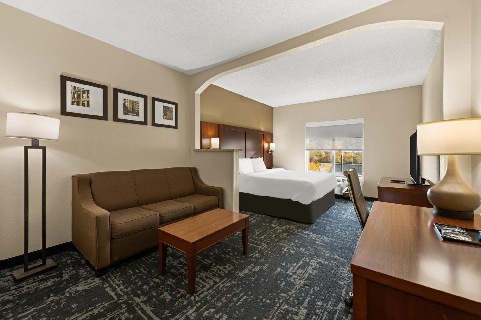 Comfort Suites Kansas City-Λίμπερτι Εξωτερικό φωτογραφία