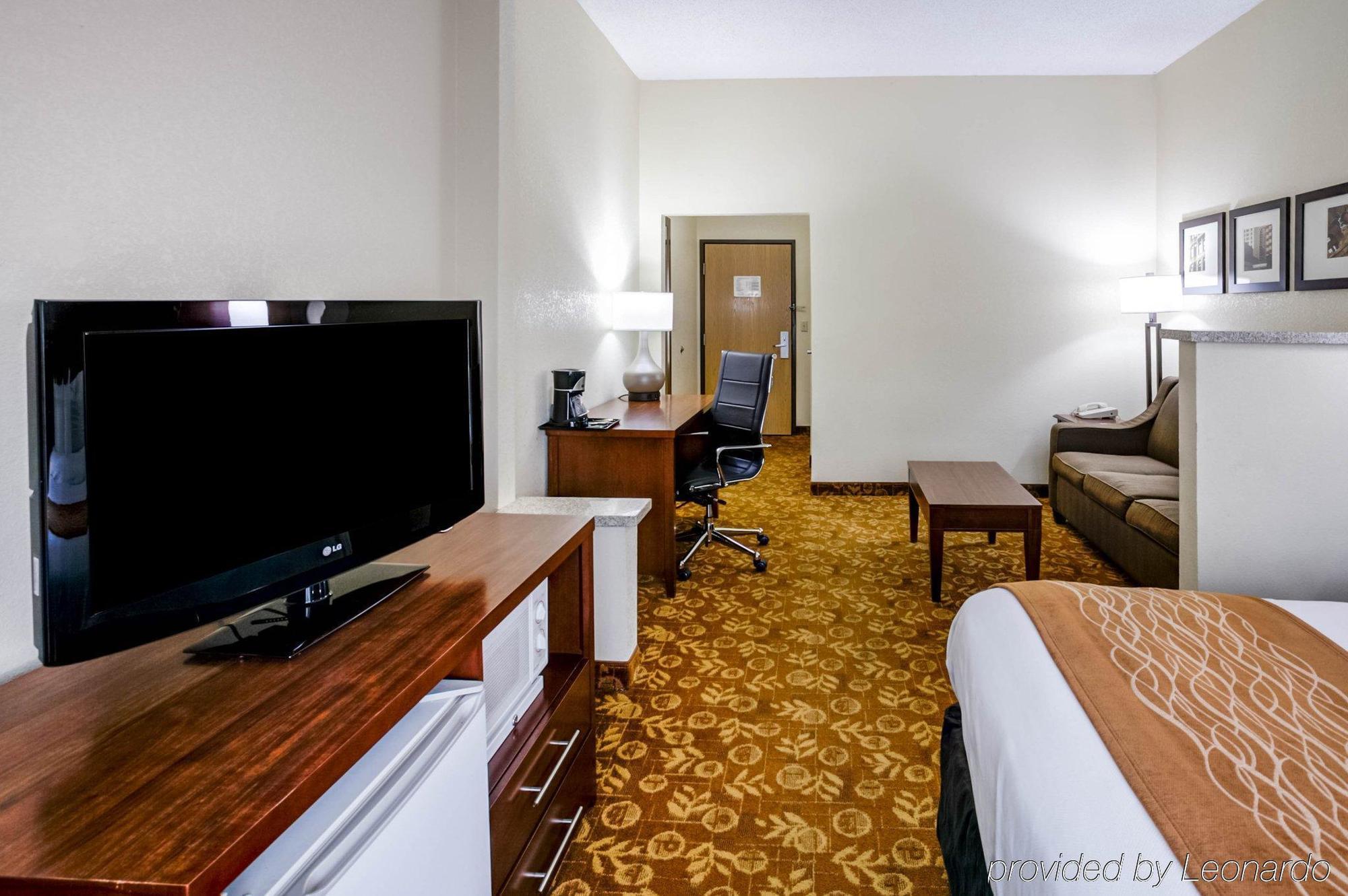 Comfort Suites Kansas City-Λίμπερτι Εξωτερικό φωτογραφία